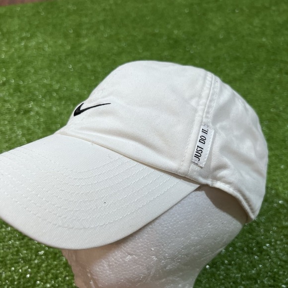 Y2K Nike Hat Adjustable Swoosh Logo Hat Black On White Silver Tag "just Do It" - Picture 2 of 4